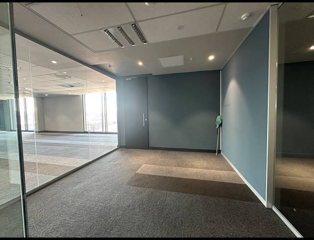 644.20M² OFFICE TO LET IN CENTURION CENTRAL